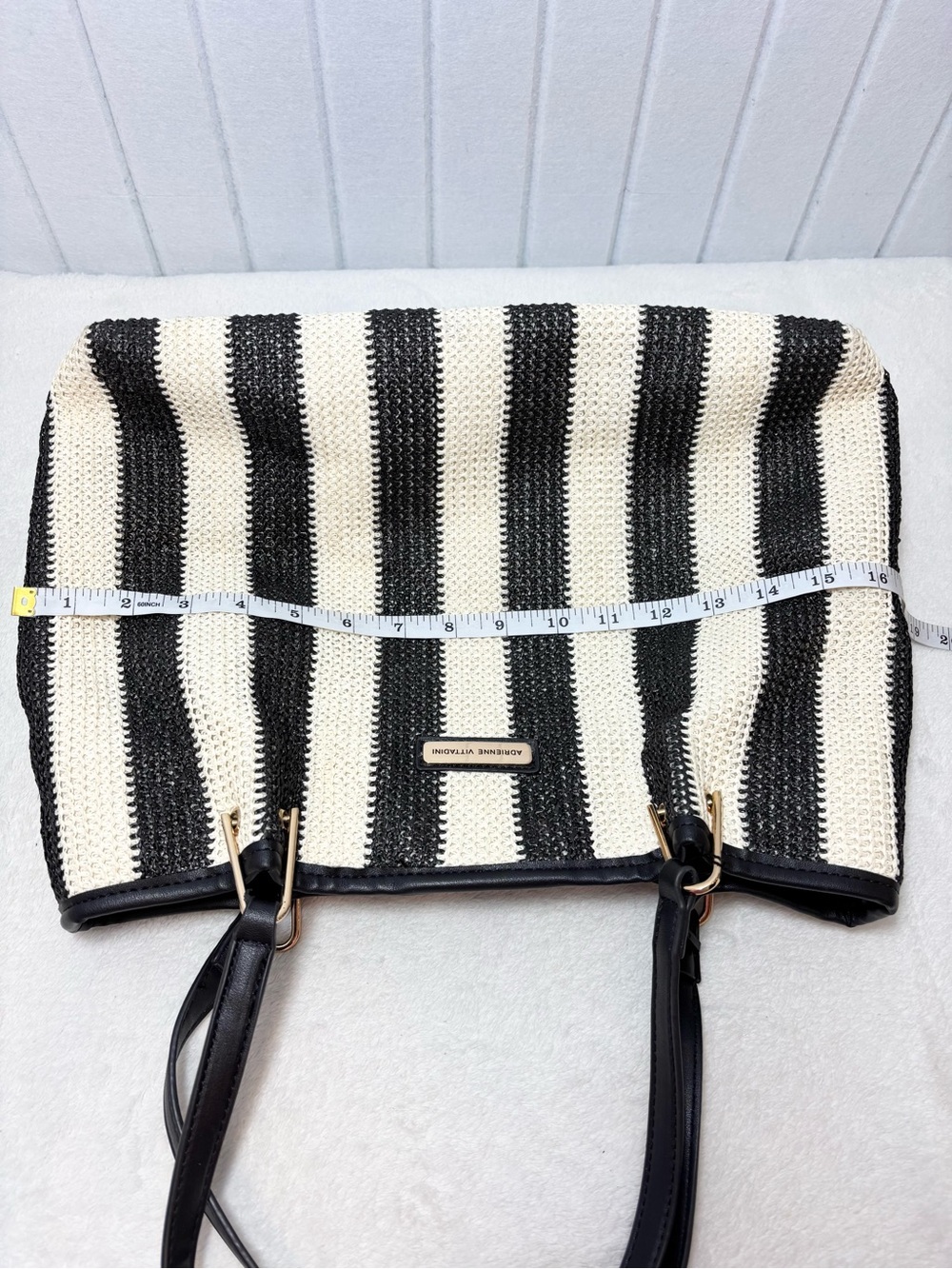 Adrienne Vittadini-The Sag Harbor Collection Straw Tote With Pouch. - Picture 6 of 10